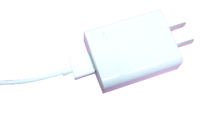 靈科伺服超聲波塑料焊接機(jī)在充電器外殼高質(zhì)量制造